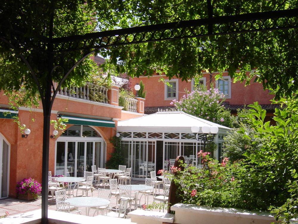 La Quinta De Los Cedros Madrid Exteriér fotografie